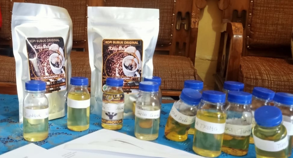 Minyak Lala Silu ngering Desa Baturotok